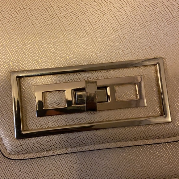 River Island handbag with gold hardware - Picture 10 of 17